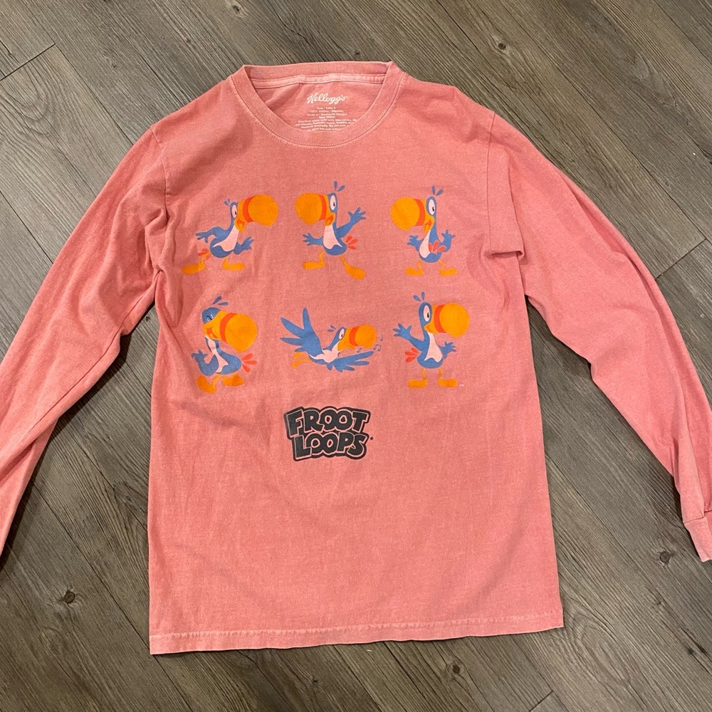 Kellogg's Froot Loops Vintage Styled Toucan Sam Pink Long-Sleeve  Graphic Tee